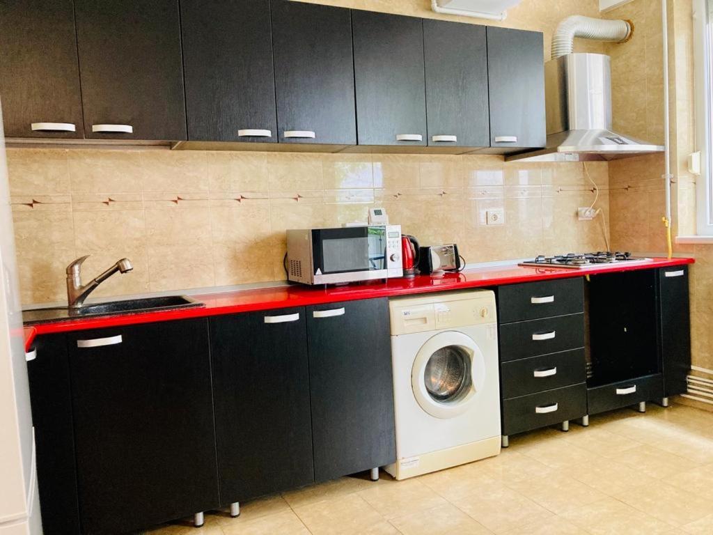 Апартаменты Apartament Edy Эфорие Норд Экстерьер фото